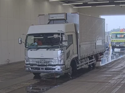 Isuzu FORWARD