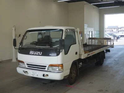 Isuzu ELF