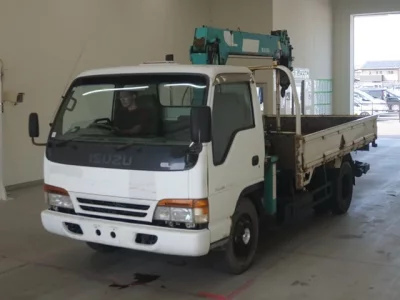 Isuzu ELF