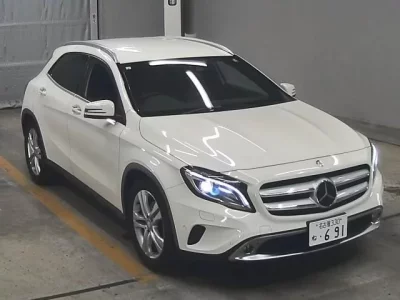 Mercedes-Benz GLA CLASS