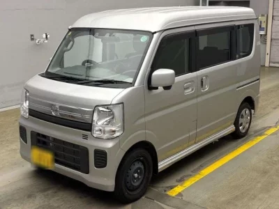 Nissan CLIPPER RIO