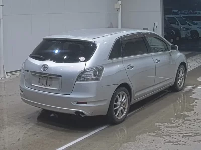 Toyota MARK X ZIO