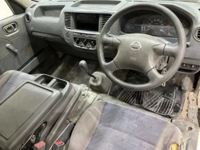 Nissan CARAVAN VAN