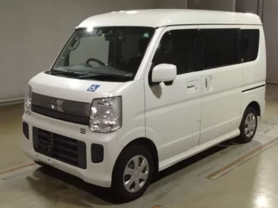 Nissan CLIPPER RIO