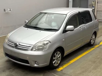 Toyota RAUM