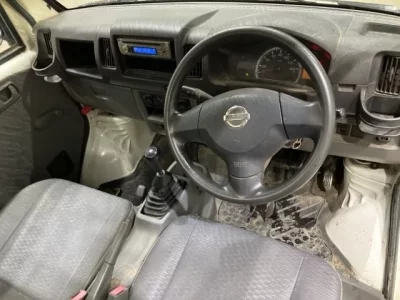 Nissan CLIPPER TRUCK