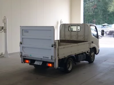 Hino DUTRO