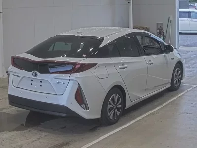 Toyota PRIUS PHV