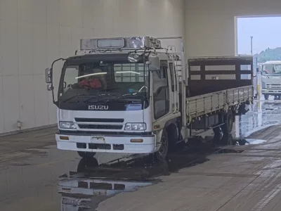 Isuzu FORWARD