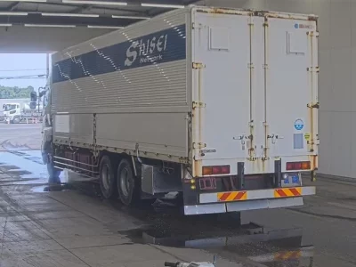 Hino PROFIA