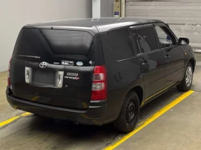 Toyota SUCCEED