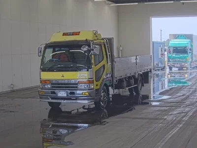 Mitsubishi FUSO FIGHTER