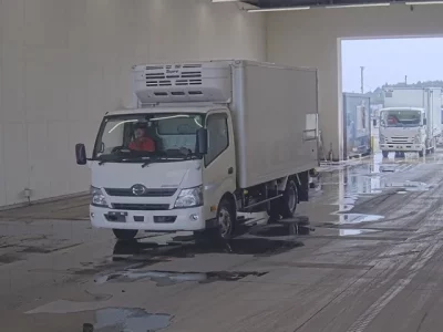 Hino DUTRO