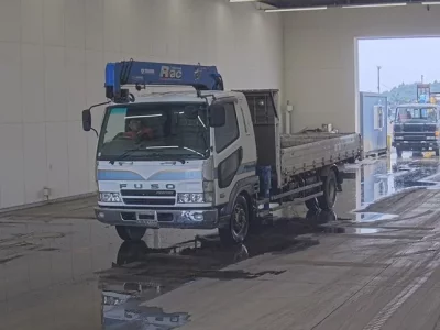 Mitsubishi FUSO FIGHTER