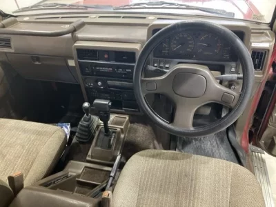 Nissan SAFARI