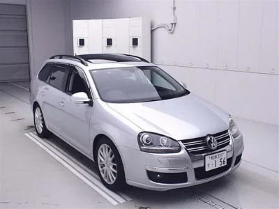 Volkswagen GOLF VARIANT