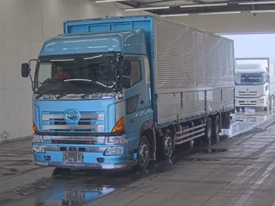 Hino PROFIA