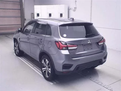 Mitsubishi RVR