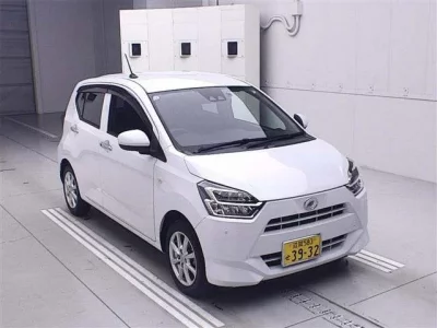 Daihatsu MIRA E S