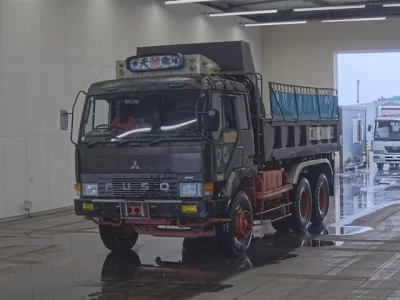 Mitsubishi FUSO TRUCK