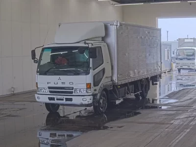 Mitsubishi FUSO FIGHTER
