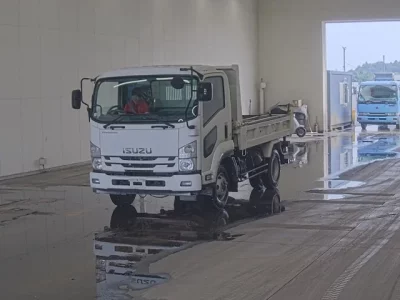 Isuzu FORWARD