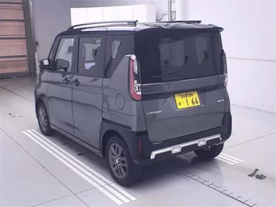 Mitsubishi DELICA MINI