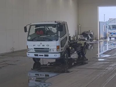 Mitsubishi FUSO FIGHTER
