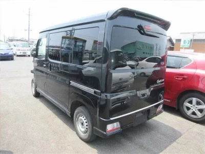 Daihatsu ATRAI VAN