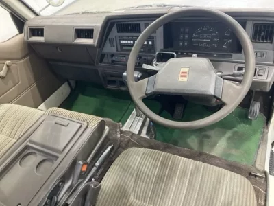 Nissan CARAVAN VAN