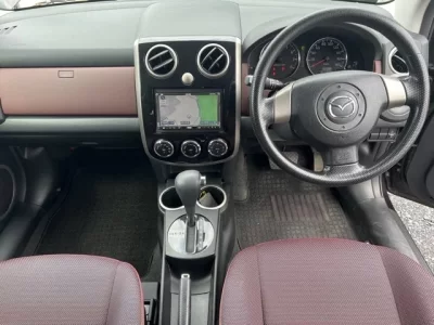 Mazda VERISA