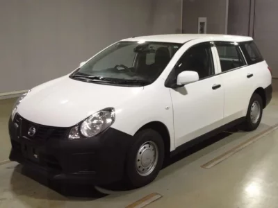 Nissan AD
