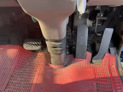 Nissan TRUCK