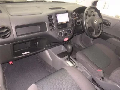 Nissan AD