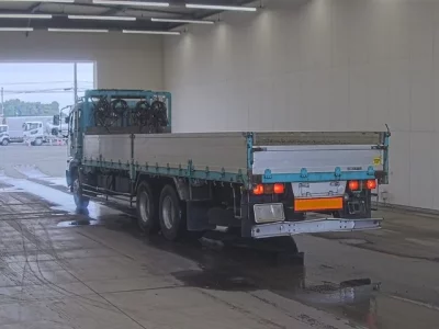 Hino TRUCK