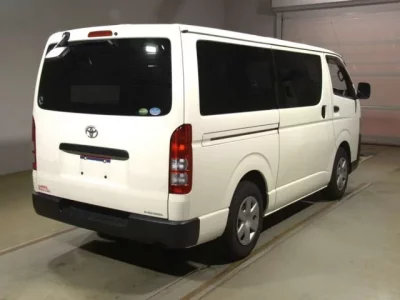 Toyota REGIUS ACE VAN