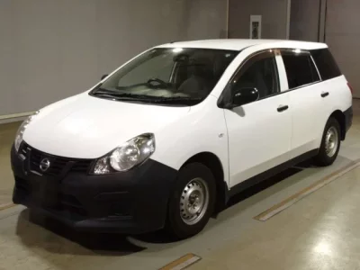 Nissan AD
