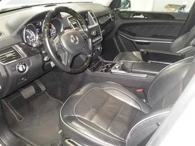 Mercedes-Benz GL CLASS