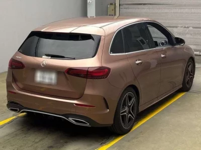 Mercedes-Benz B CLASS