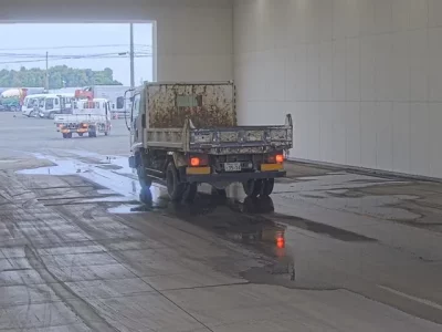 Isuzu FORWARD