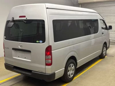 Toyota REGIUS ACE VAN