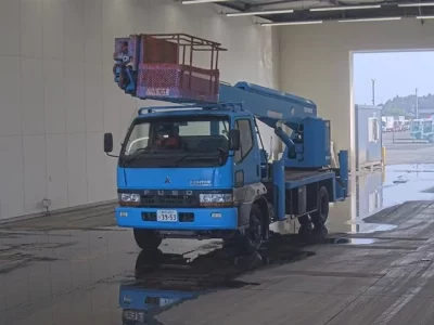 Mitsubishi FUSO FIGHTER