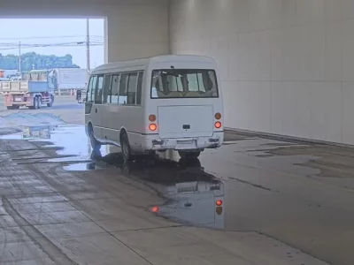 Mitsubishi BUS
