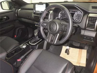 Mitsubishi TRITON