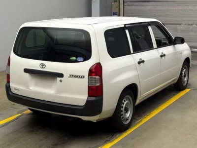 Toyota SUCCEED