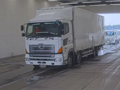 Hino PROFIA