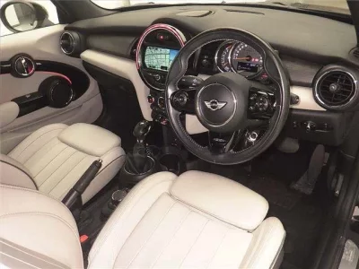 BMW MINI
