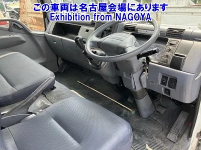 Mitsubishi FUSO TRUCK