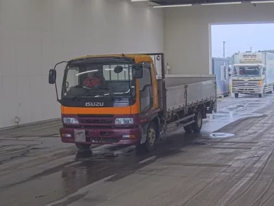 Isuzu FORWARD
