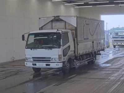 Mitsubishi FUSO FIGHTER